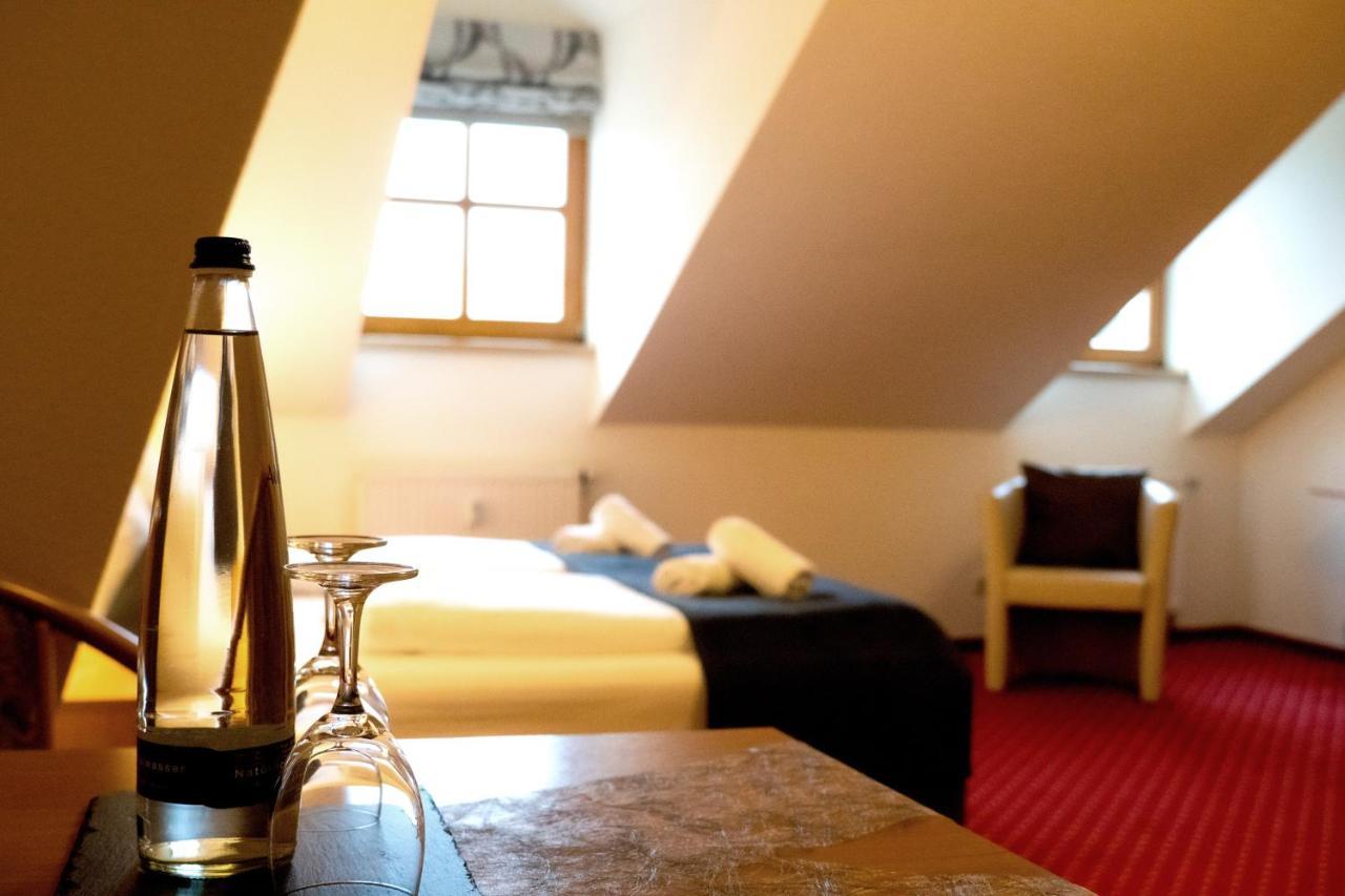 Landhotel Donaublick Obernzell Bagian luar foto